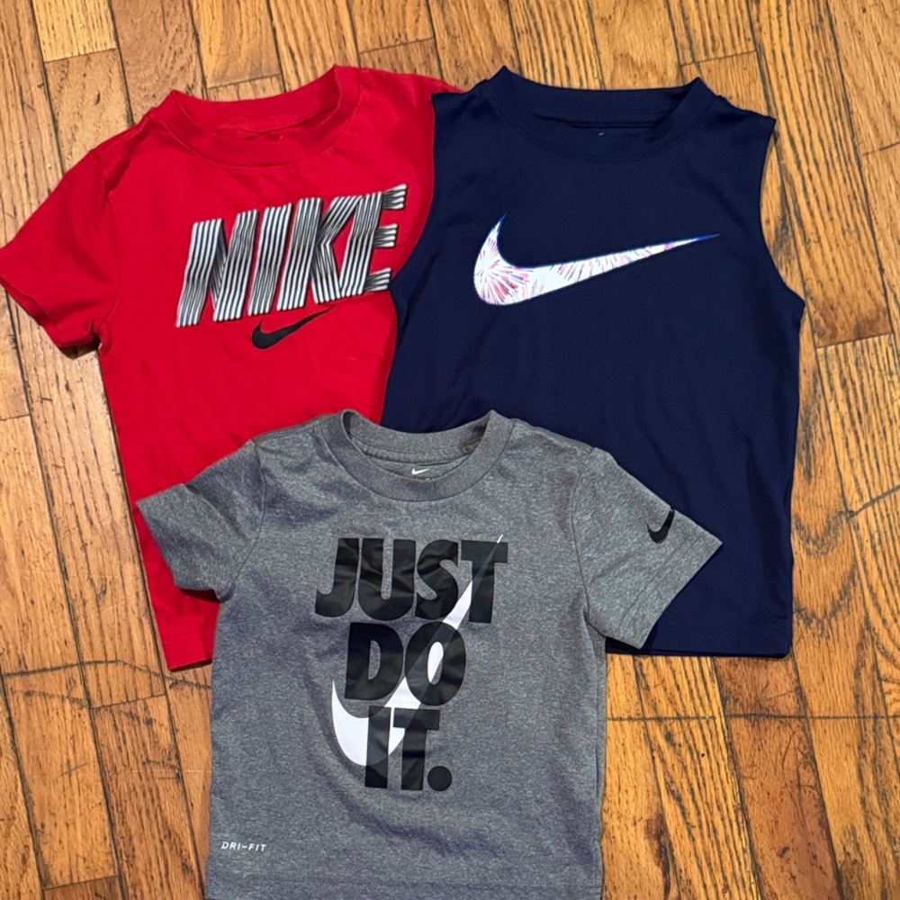 READ BEFORE PURCHASE: Nike Kids Short Sleeve Tees - Red, Navy, Gray